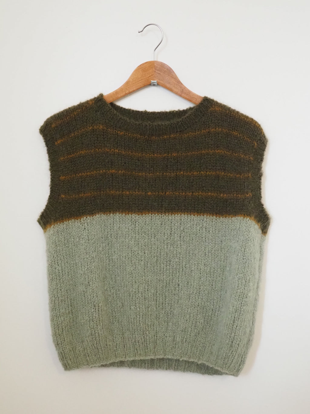 Hand knit vest - Oratia
