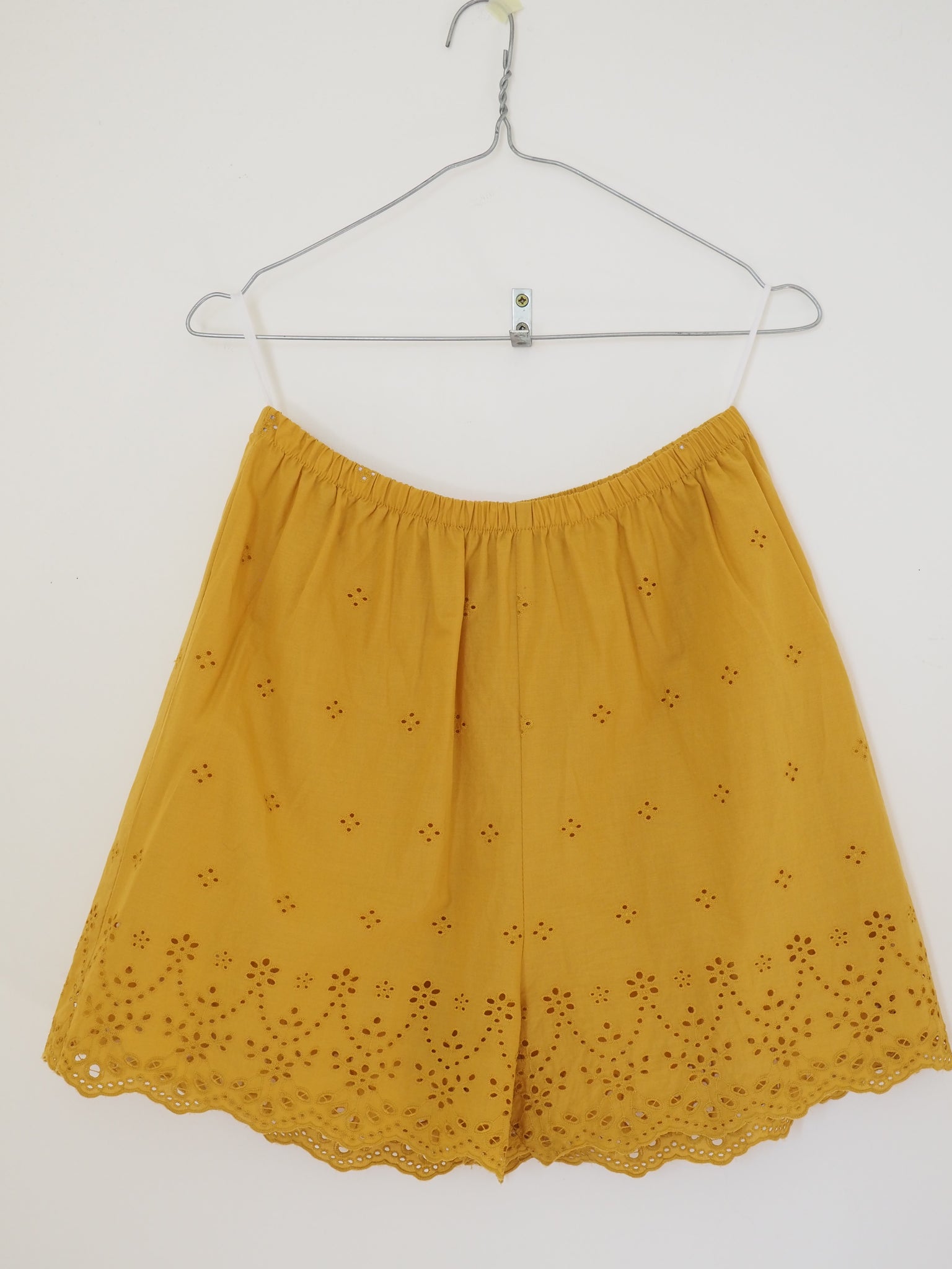 Sunshine shorts - Hot english