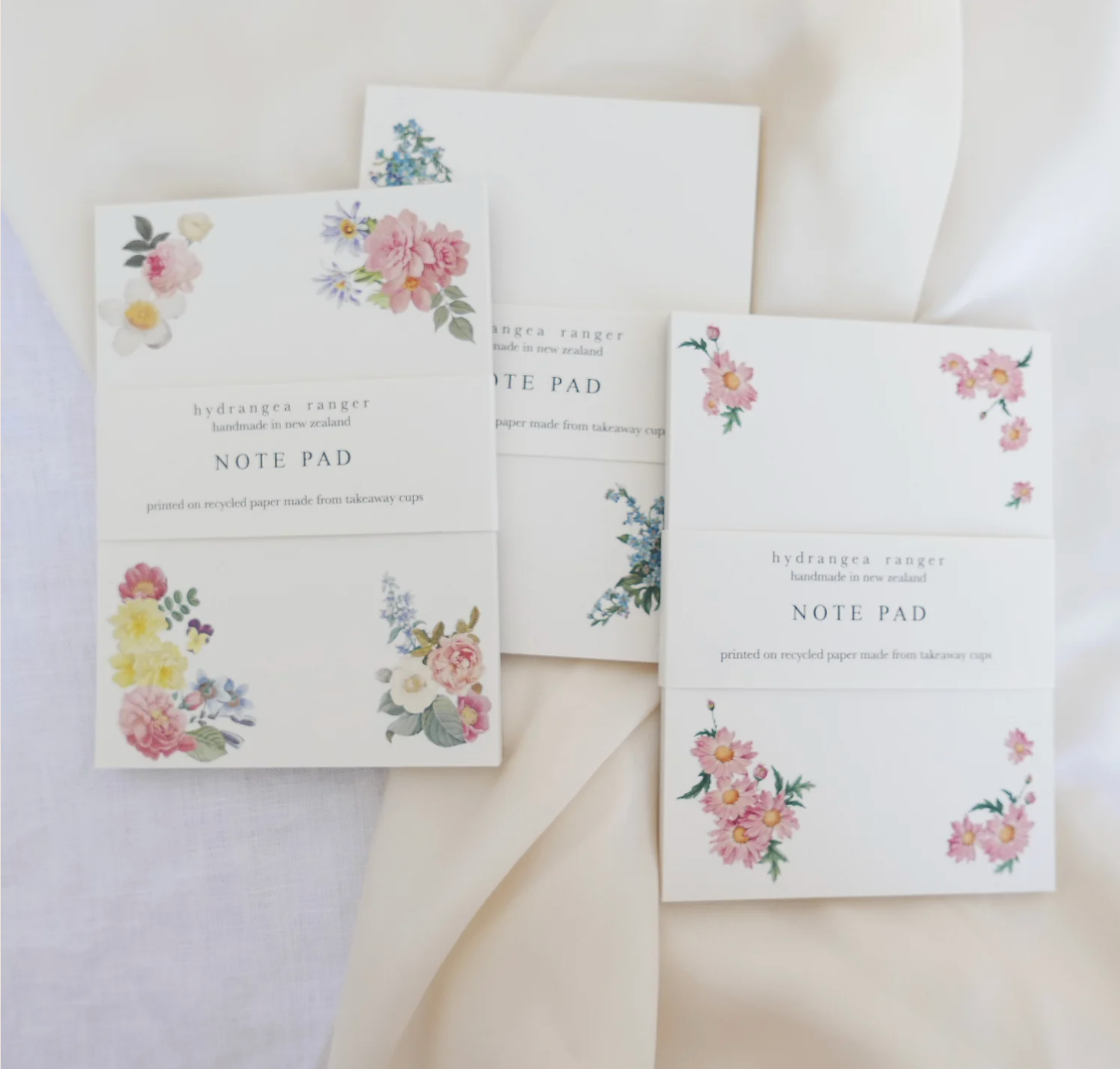 Hydrangea Ranger Floral notepads - Pink Dasies