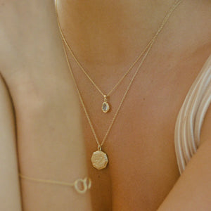 Agapée - Lysia Azure charm necklace