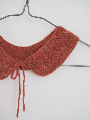 Hand crochet collar - Warm rose