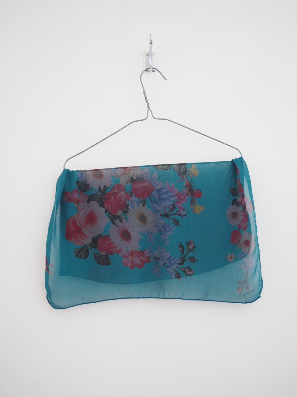 Silk neck scarf - Blue with floral blooms